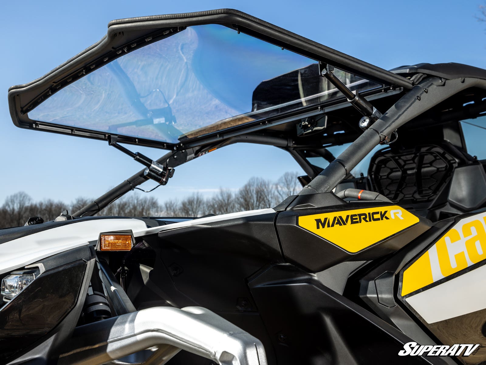 CAN-AM MAVERICK R MAXDRIVE POWER FLIP WINDSHIELD