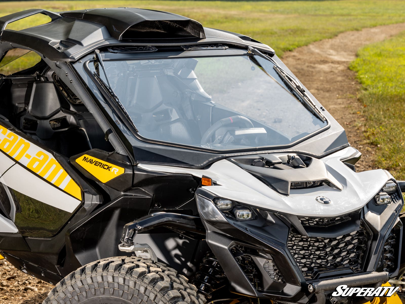 CAN-AM MAVERICK R GLASS WINDSHIELD