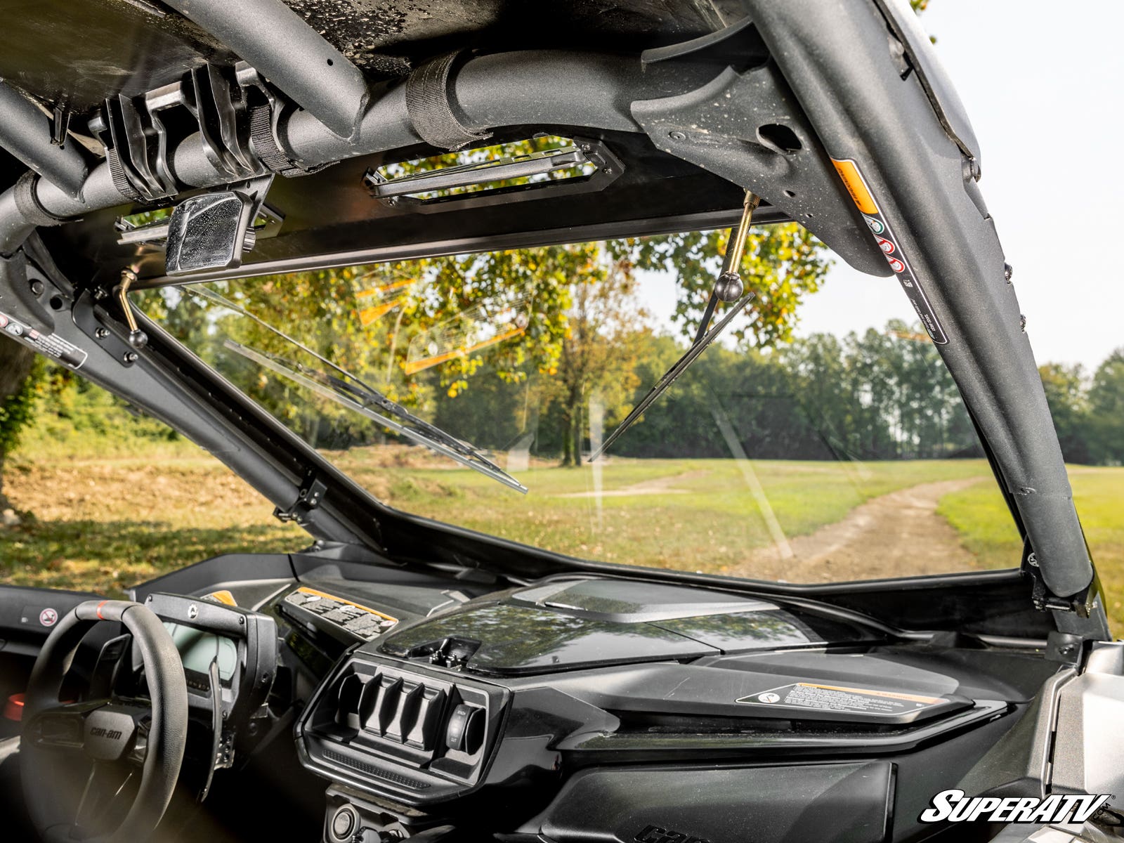 CAN-AM MAVERICK R GLASS WINDSHIELD