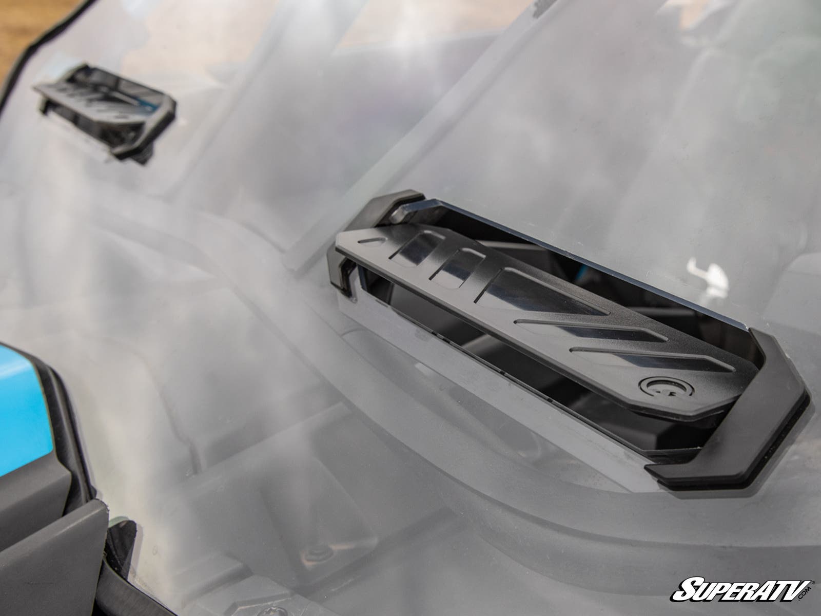 CAN-AM MAVERICK X3 VENTED FULL WINDSHIELD