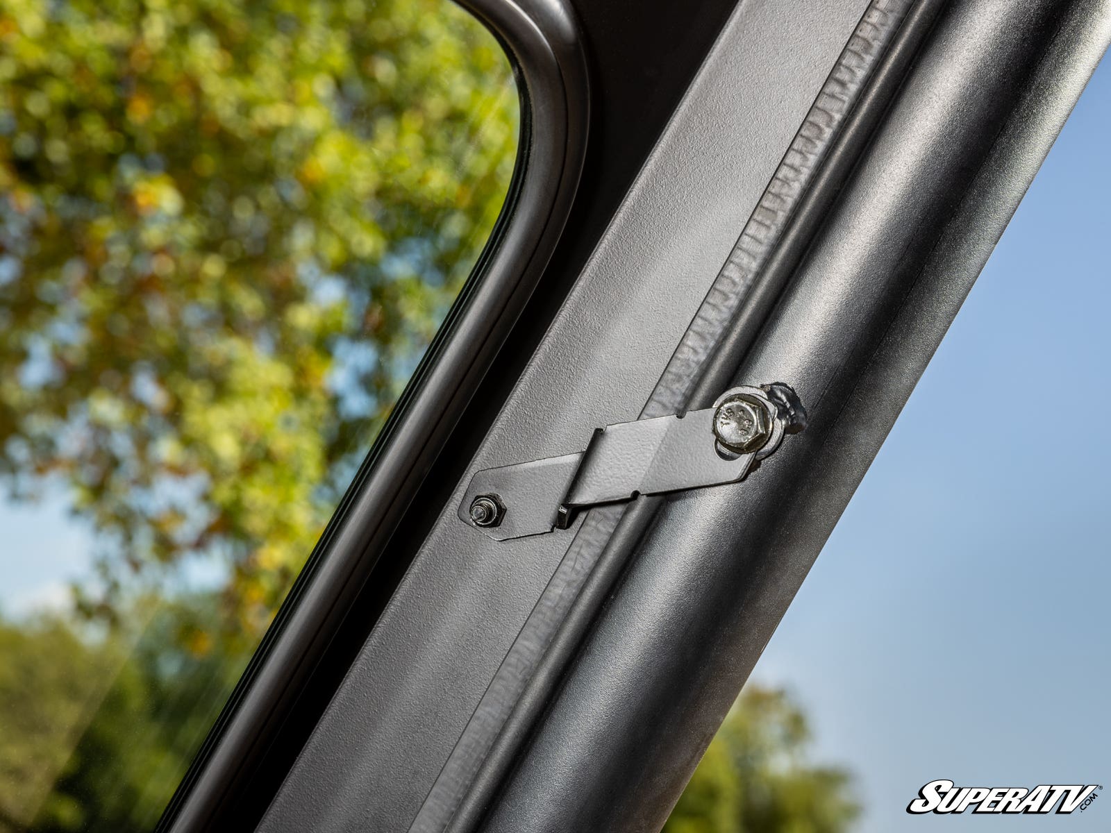 CFMOTO UFORCE U10 PRO GLASS WINDSHIELD