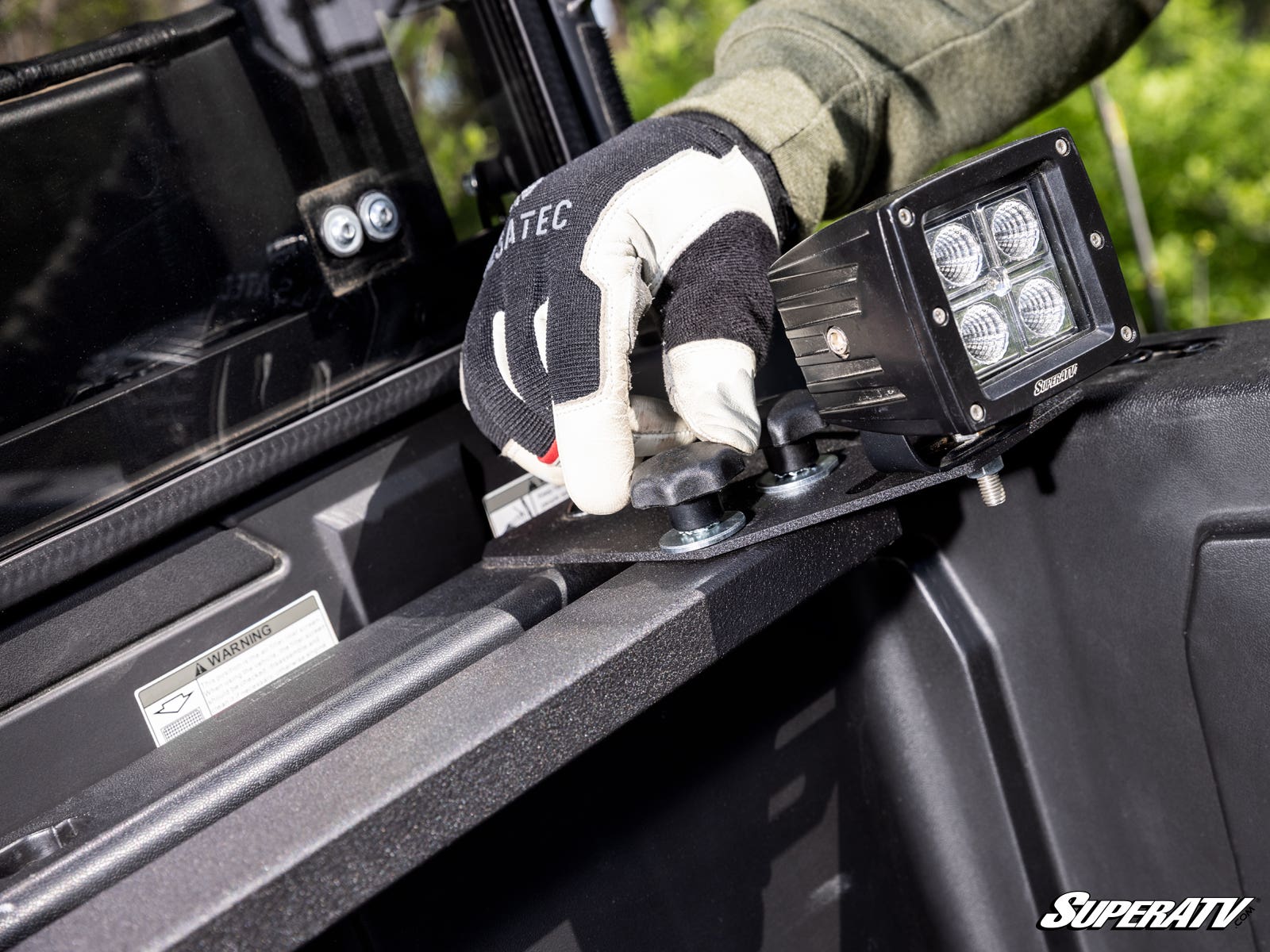 CFMOTO UFORCE 1000 BED WINCH