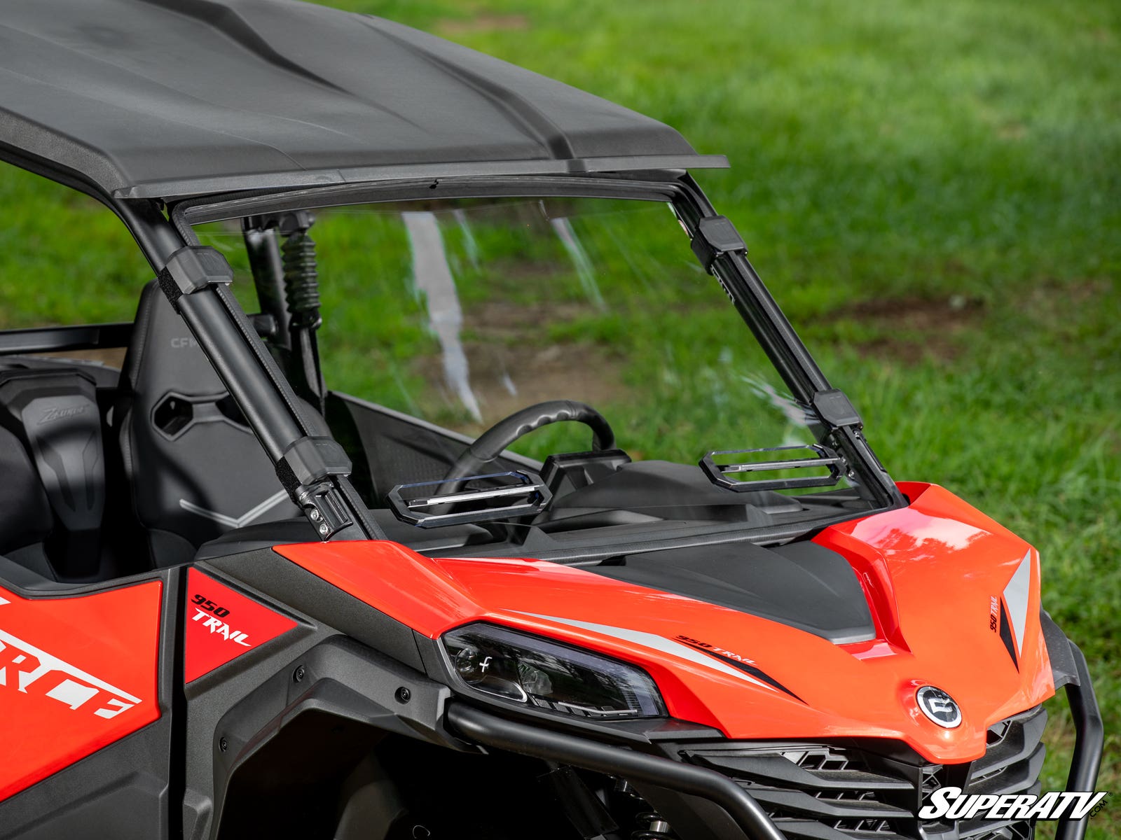 CFMOTO ZFORCE 950 SPORT VENTED FULL WINDSHIELD