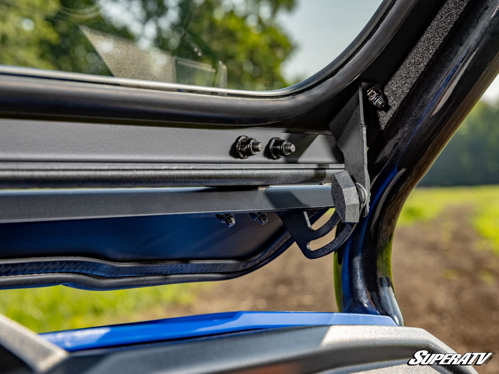 HONDA PIONEER 500 GLASS WINDSHIELD