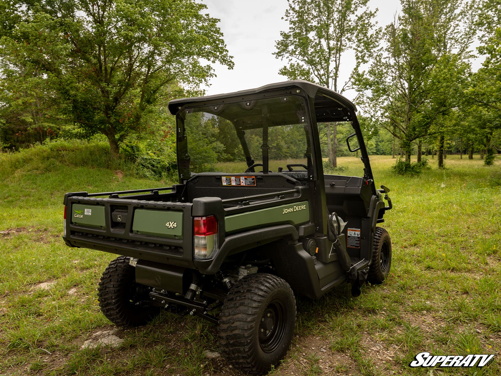 JOHN DEERE GATOR 835/865 REAR WINDSHIELD