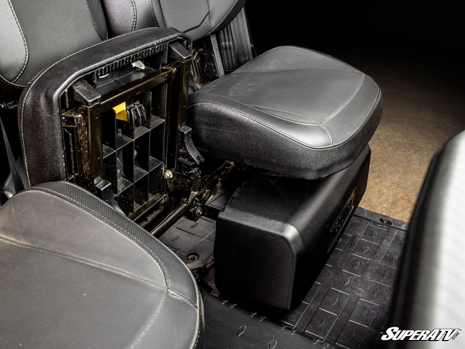 MB QUART 400-WATT CAN-AM DEFENDER TUNED SUBWOOFER KIT