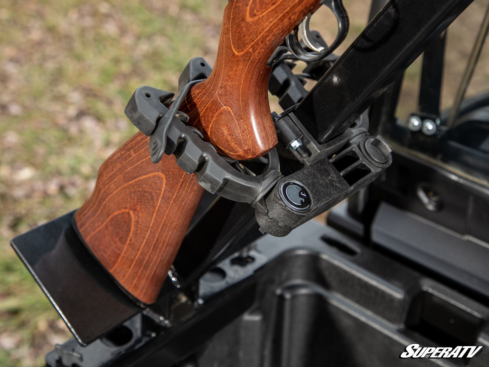 Can-Am Defender HD8 In-Bed Gun Rack