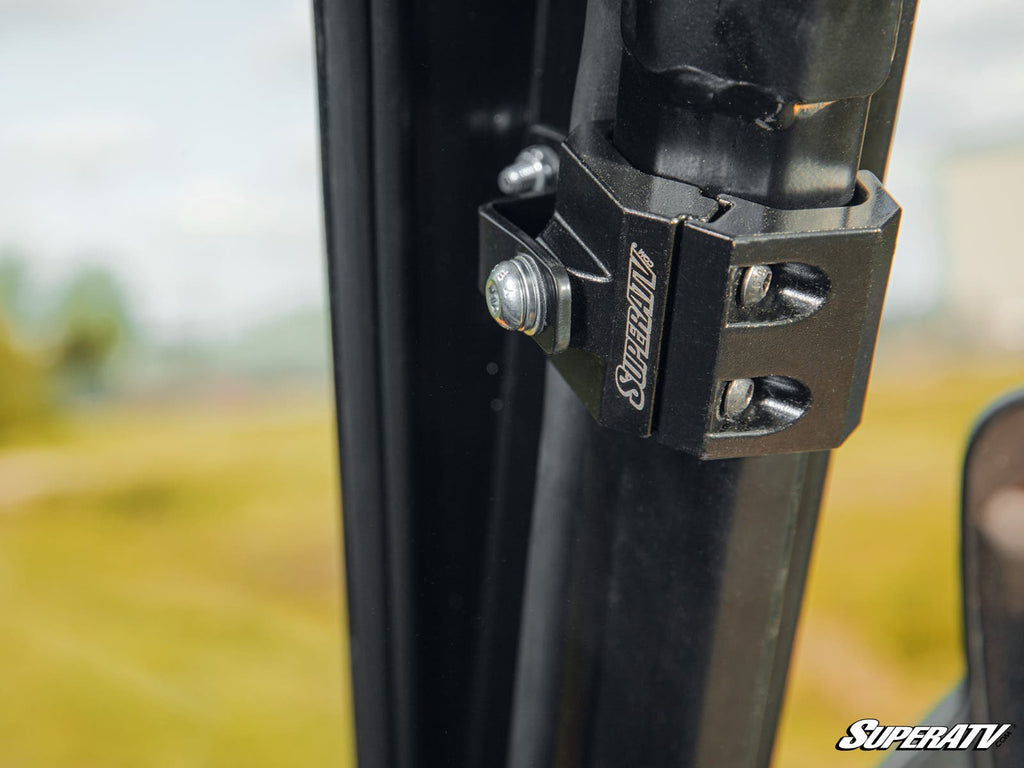 POLARIS GENERAL GLASS WINDSHIELD