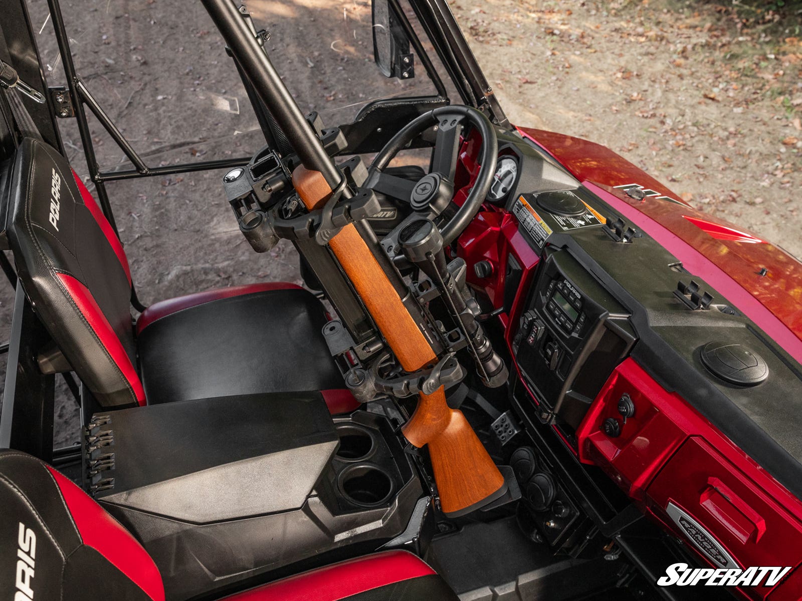 POLARIS RANGER XP 900 FLOOR-MOUNTED GUN HOLDER