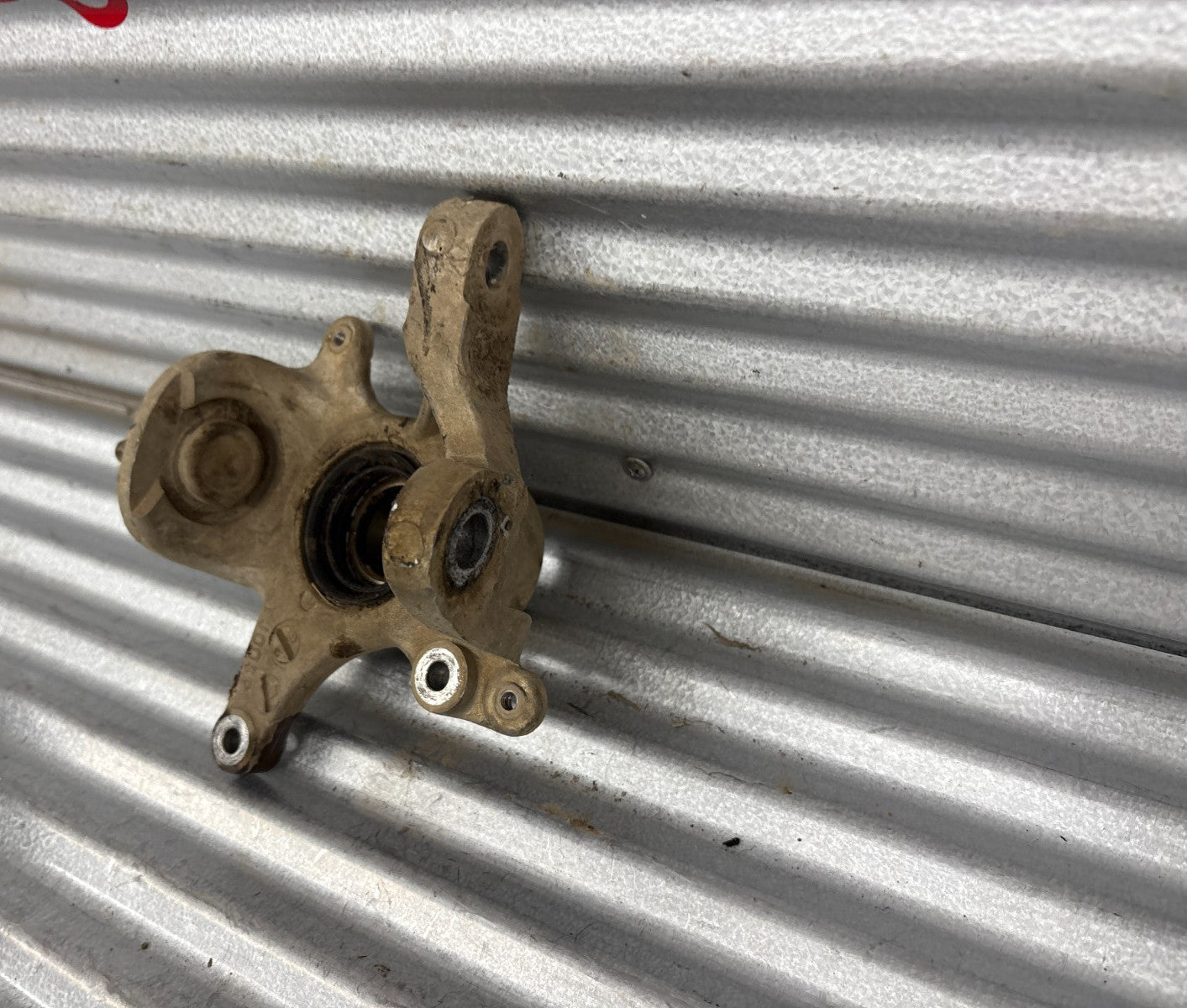 2013 Suzuki KingQuad 750 AXi Steering Knuckle Front Right OEM 51231-31G00