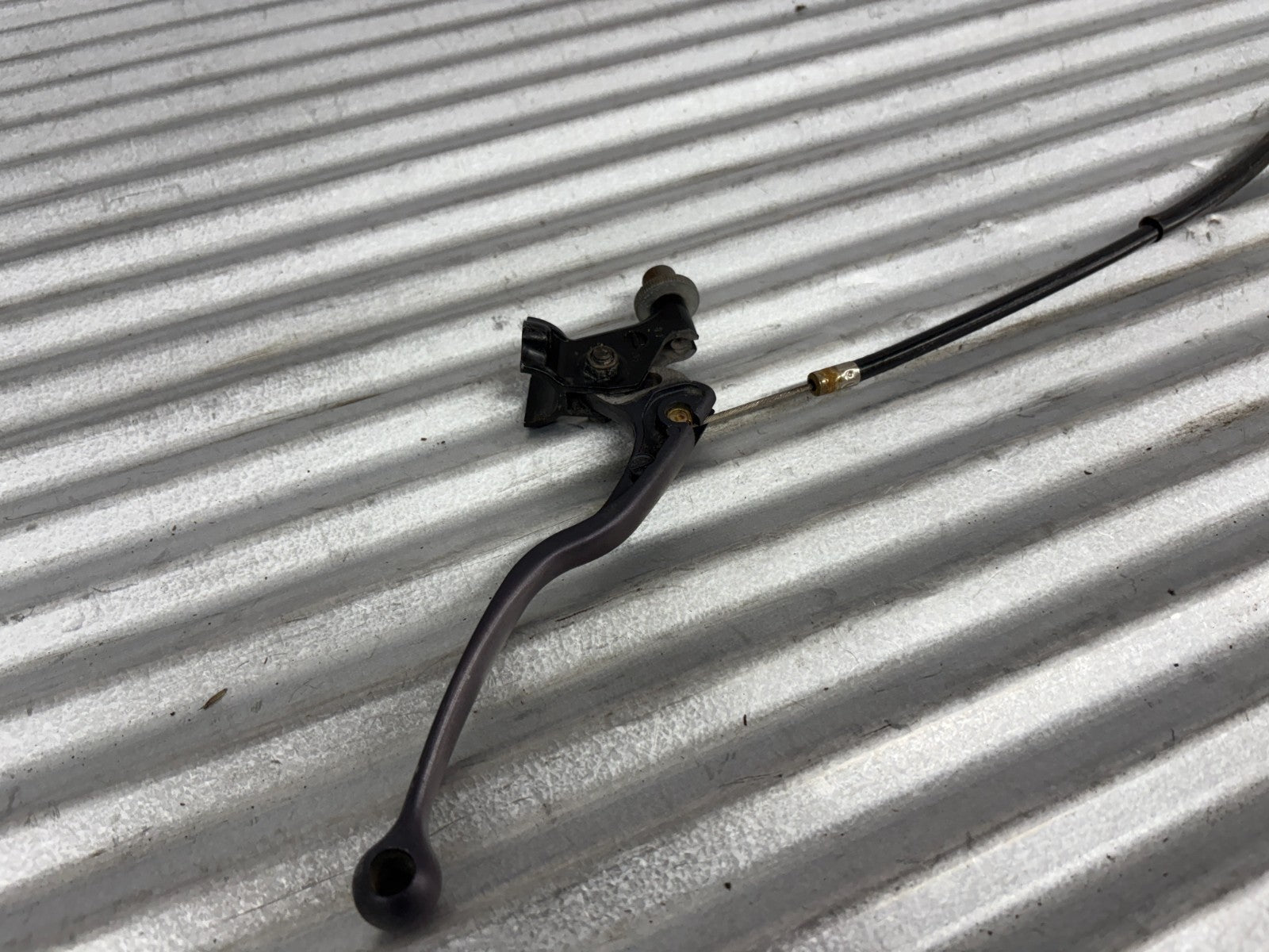 2000 Yamaha Blaster YFS200 Left Side Brake Lever OEM 1NV-83912-02-00