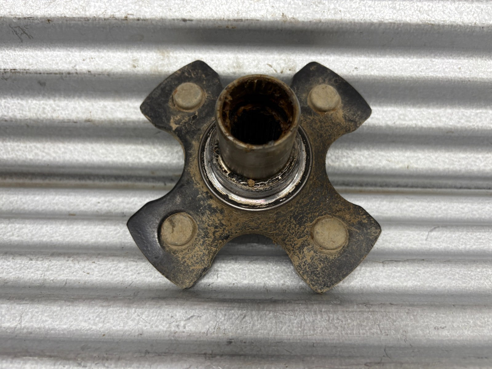 2013 Suzuki KingQuad 750 AXi Rear Hub Left or Right OEM 64110-31G01