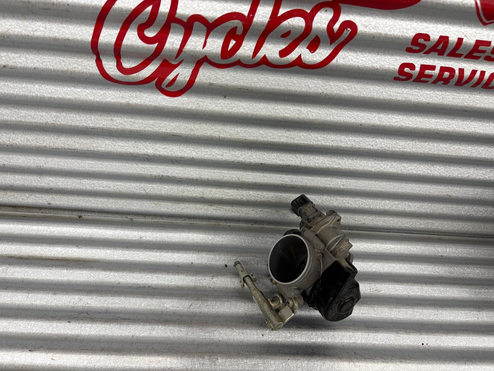 2013 Suzuki KingQuad 750 AXi Throttle Body OEM 13400-31G00