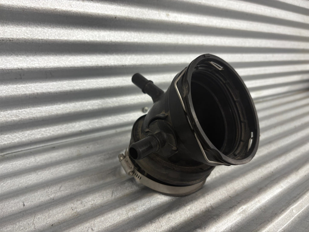 2023-2025 Ford F-250 Super Duty Air Cleaner Intake Tube Pc34-9R504-Cc *6.8L 4X4