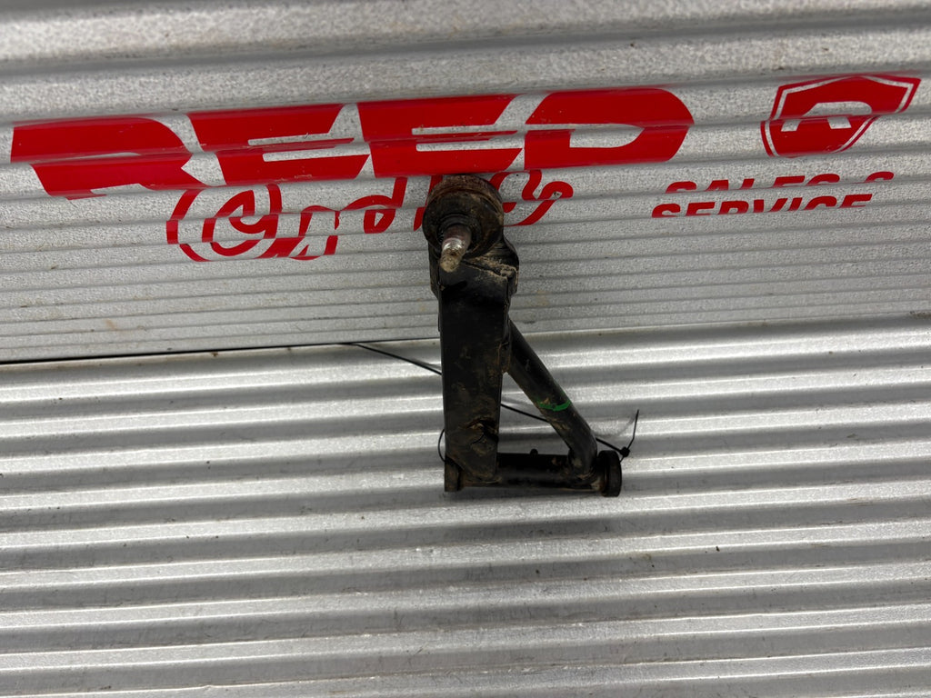 2013 Suzuki KingQuad 750 AXi Front Right Upper A-Arm OEM 52430-31G20