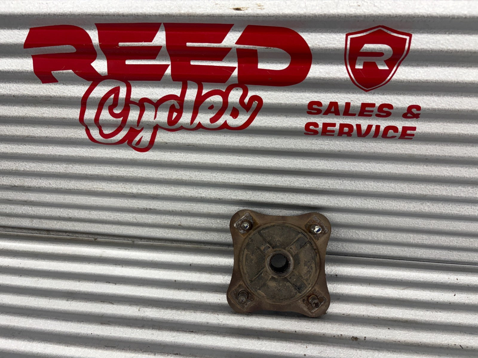 2010 Kawasaki Teryx 750 Rear Right Wheel Hub OEM 49030-0042