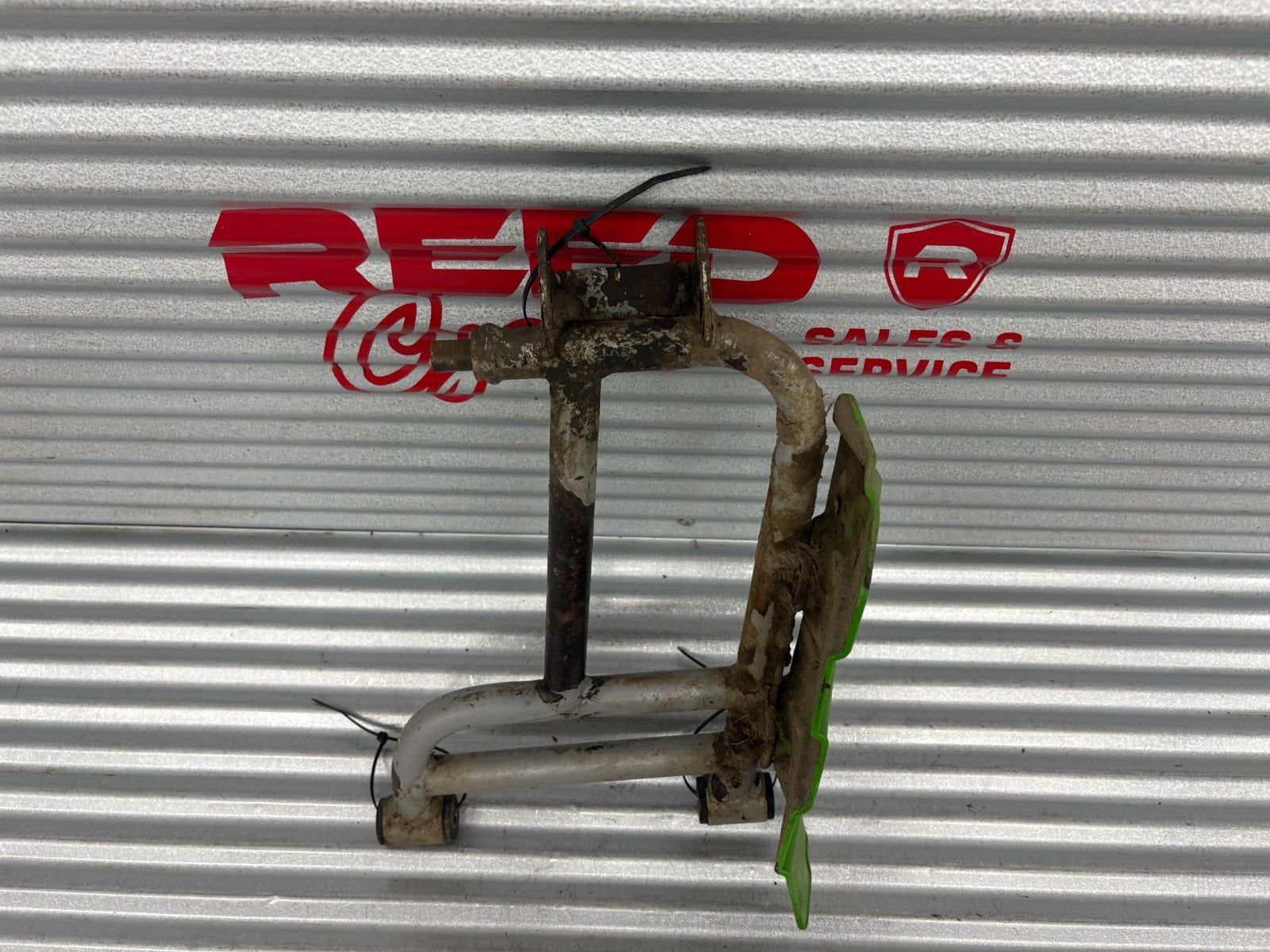 2007 Arctic Cat 400 4x4 Right Rear Lower A-Arm OEM 0504-576