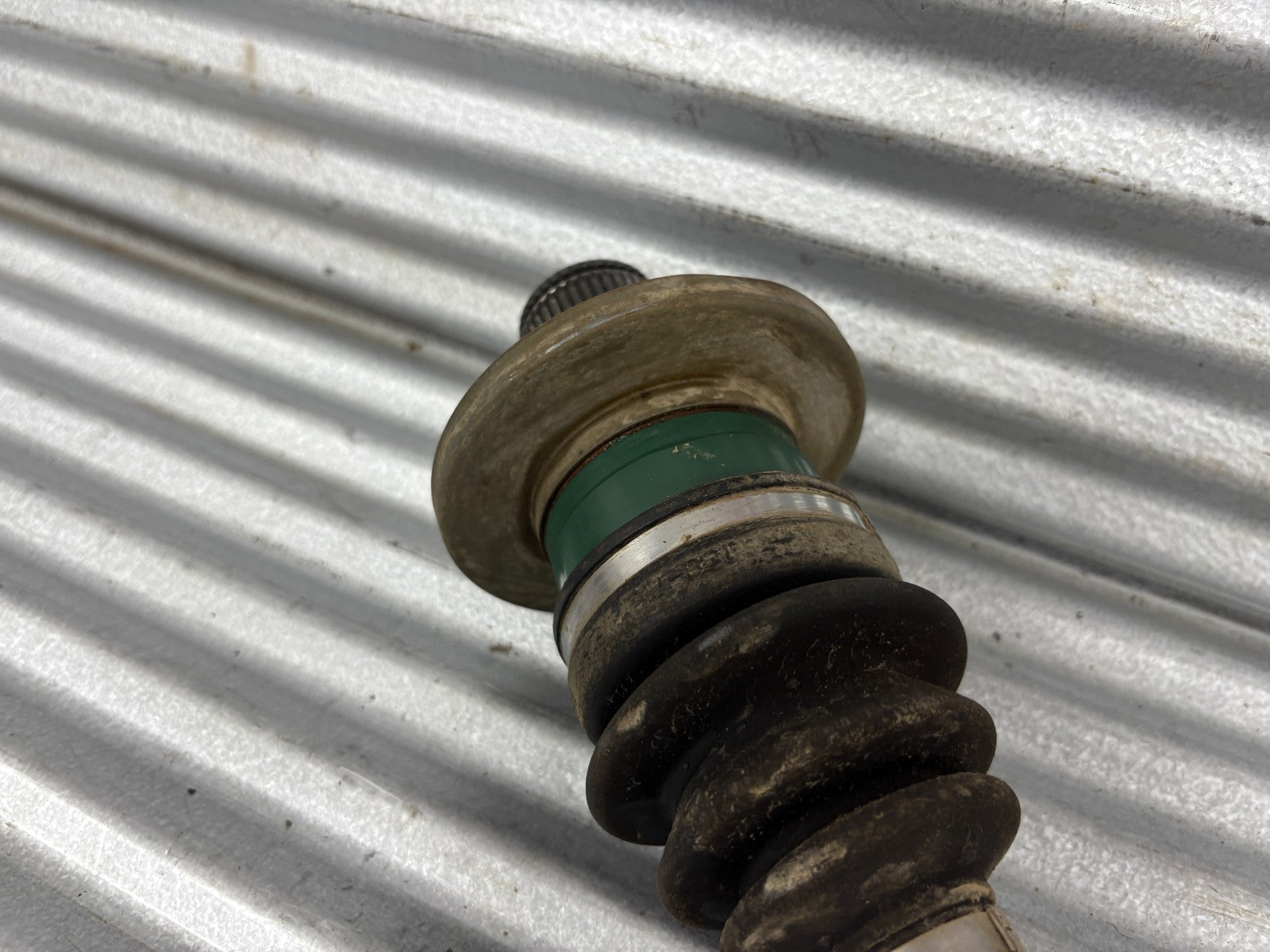 2013 Suzuki KingQuad 750 AXi Rear  CV Axle OEM 54933-31G1 / 54901-31G41