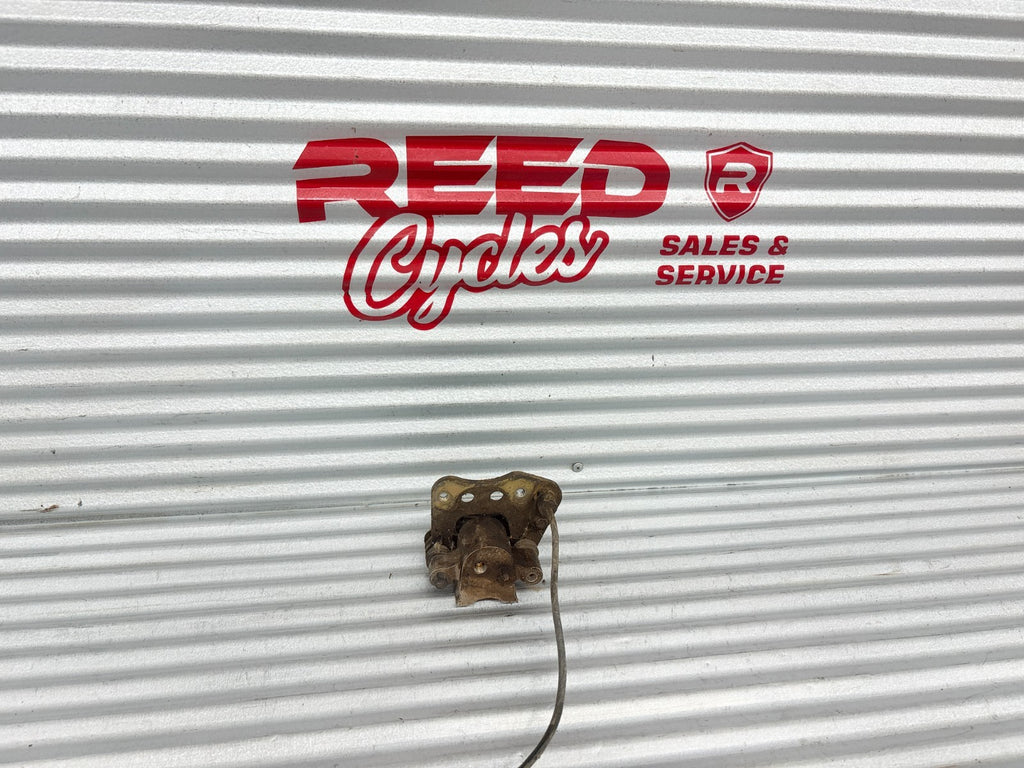 2002 Polaris Sportsman 700 Right Front Brake Caliper Assembly OEM 5132961