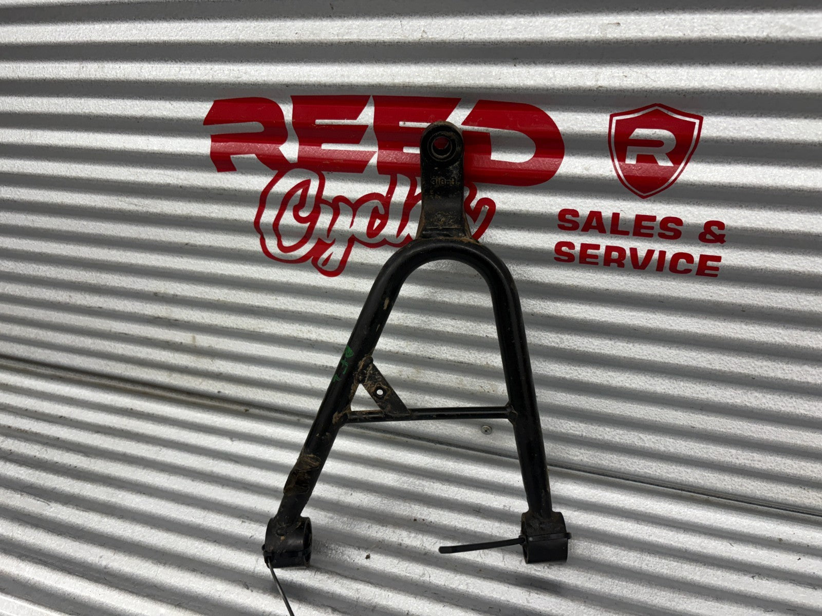 2013 Suzuki KingQuad 750 AXi A Arm Right Front Lower 52410-31820