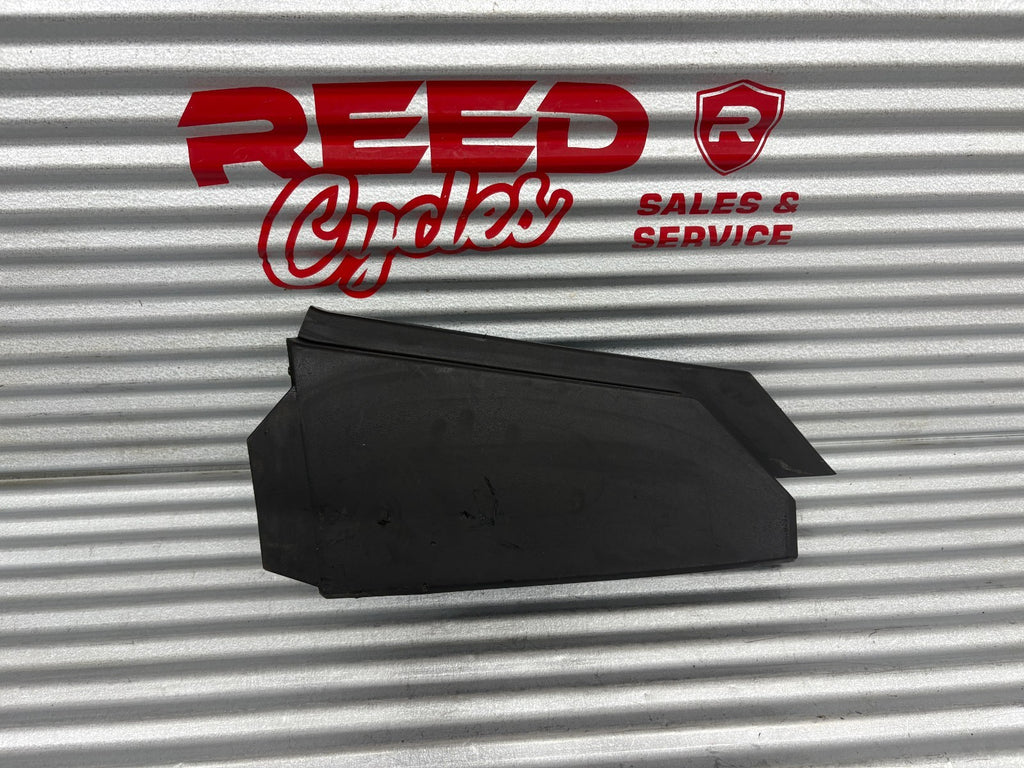 2019 Polaris Ranger 1000 Rear Fender Closeoff Panel Left OEM 5453734-070