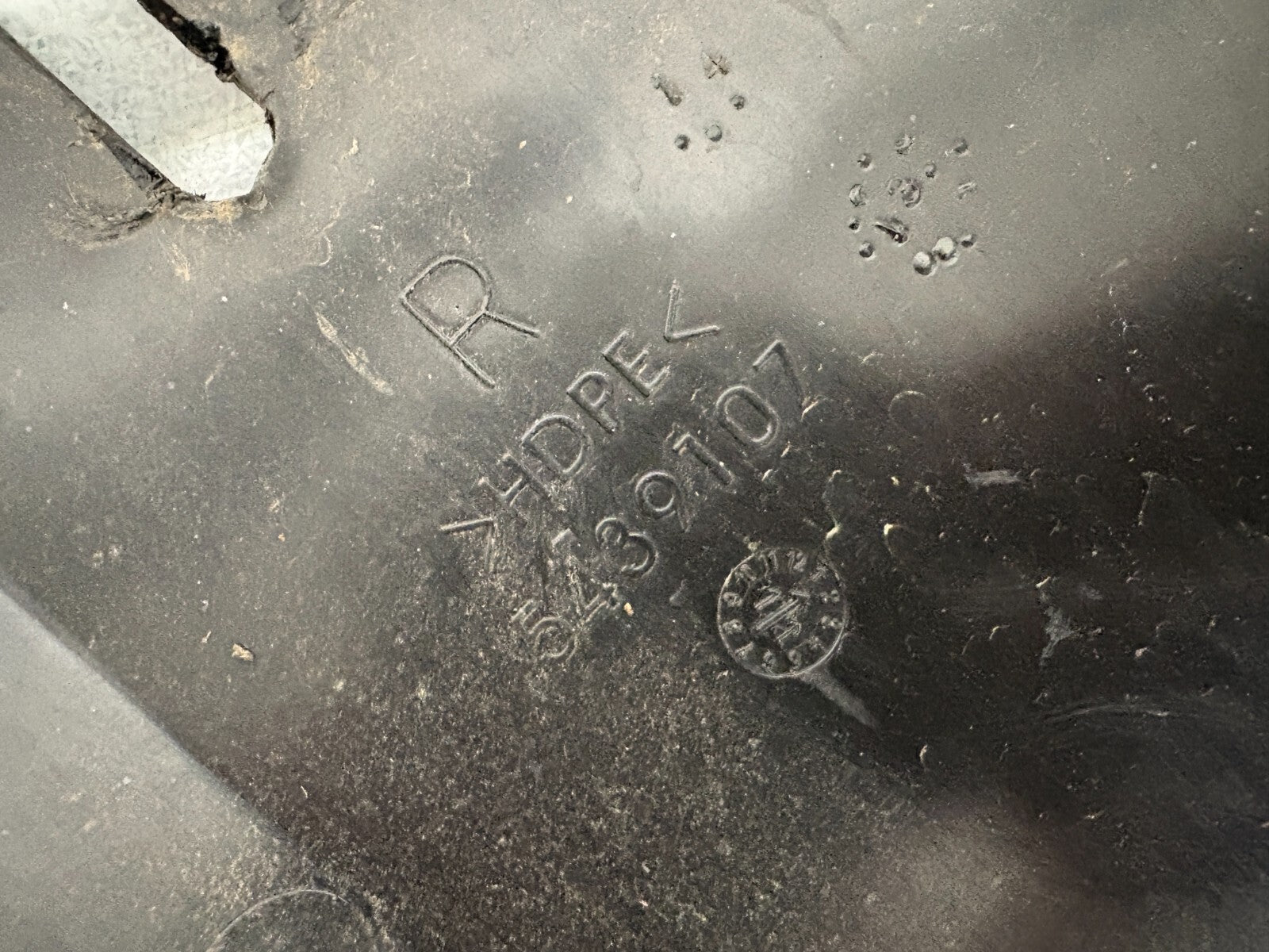 2014 Polaris Ranger Brutus Diesel Rear Upper RH Fender 5439107-070