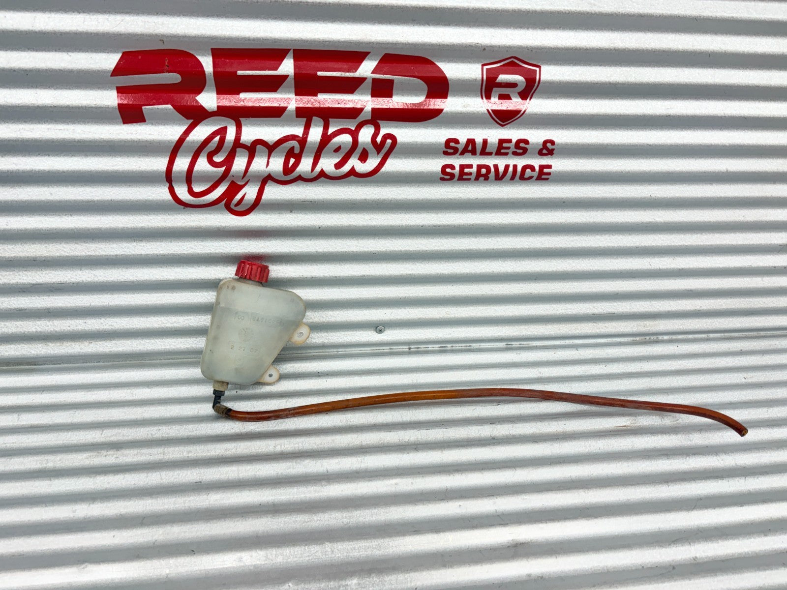 2002 Polaris Sportsman 700 Surge Overflow Tank OEM 5431673