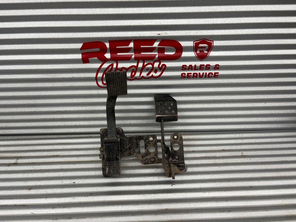 2018 Polaris Ranger Crew 100 OEM Electronic Throttle Pedal & Brake Pedal -401498