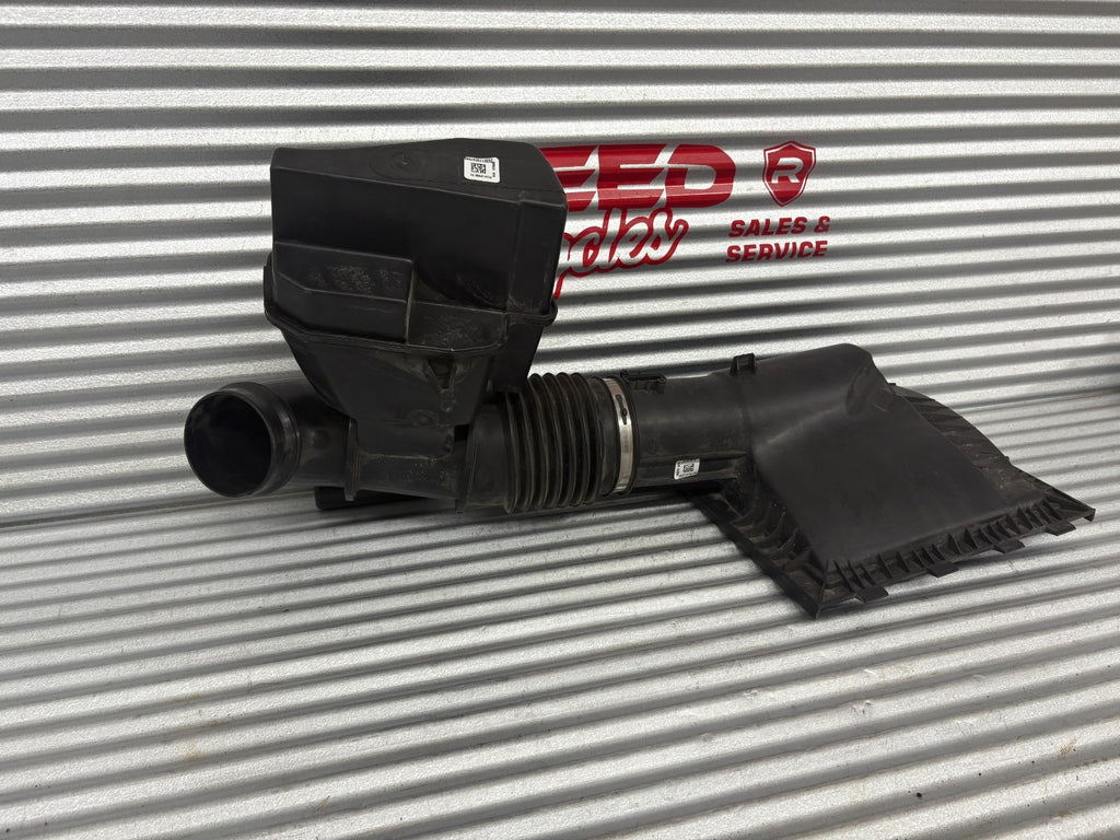 23-25 Ford F250 Intake Tube Resonator + Airbox Cover – PC349F805CC / LC3A9G784CD