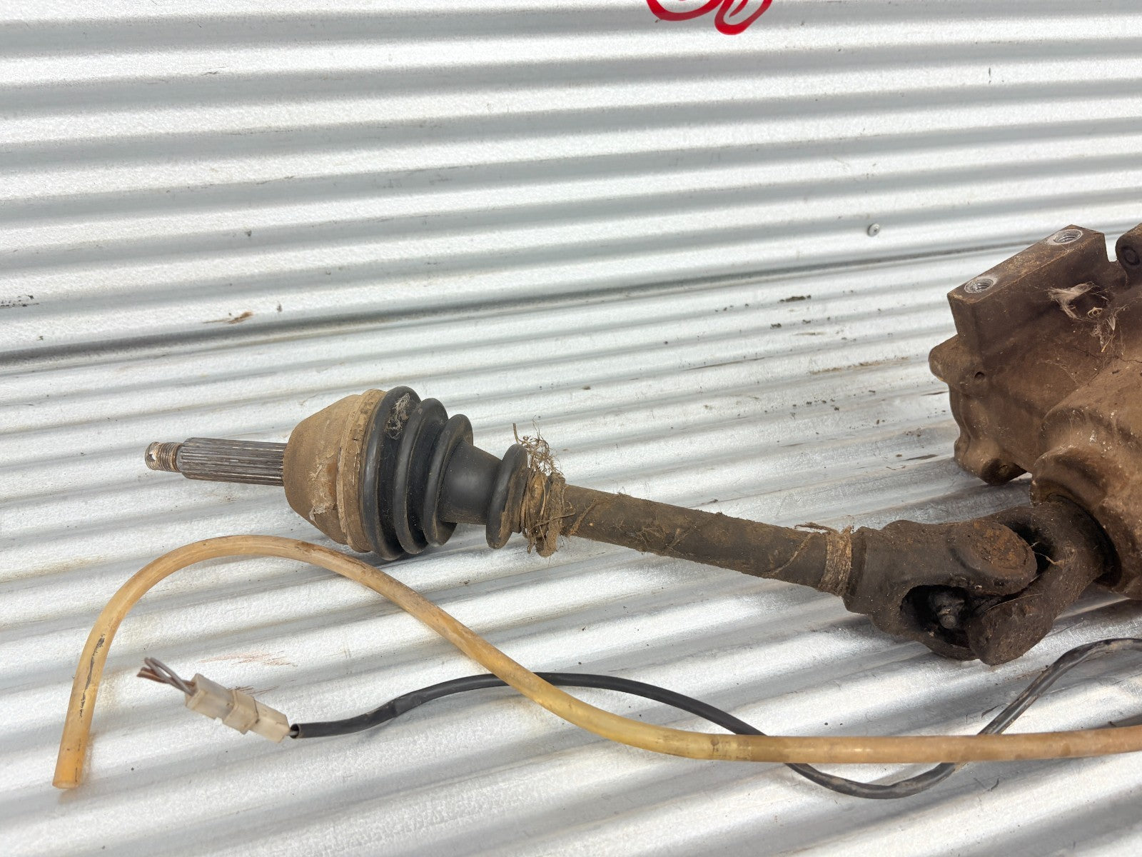 2002 Polaris Sportsman 700 Front Differential w/ Axles OEM 1341344