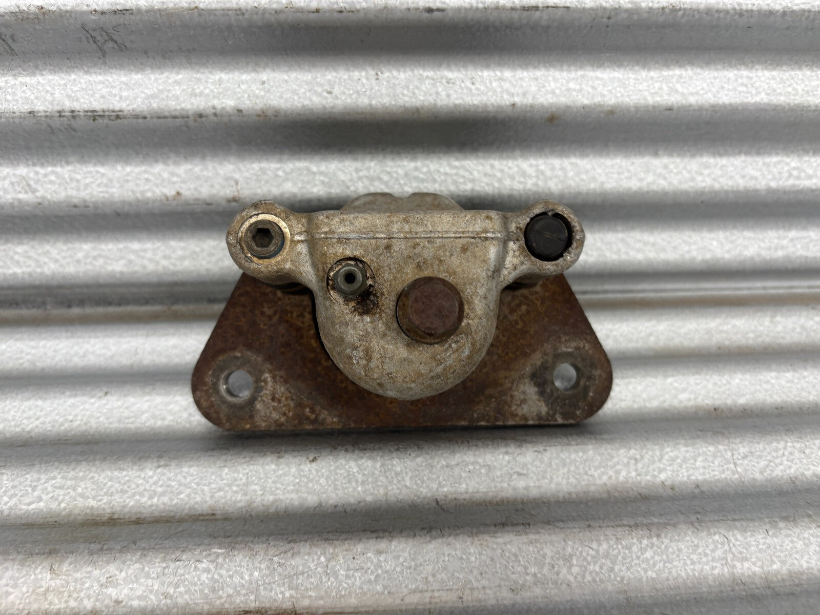 2018 Polaris Ranger XP 1000 OEM Rear Right Brake Caliper OEM 1912374 278R