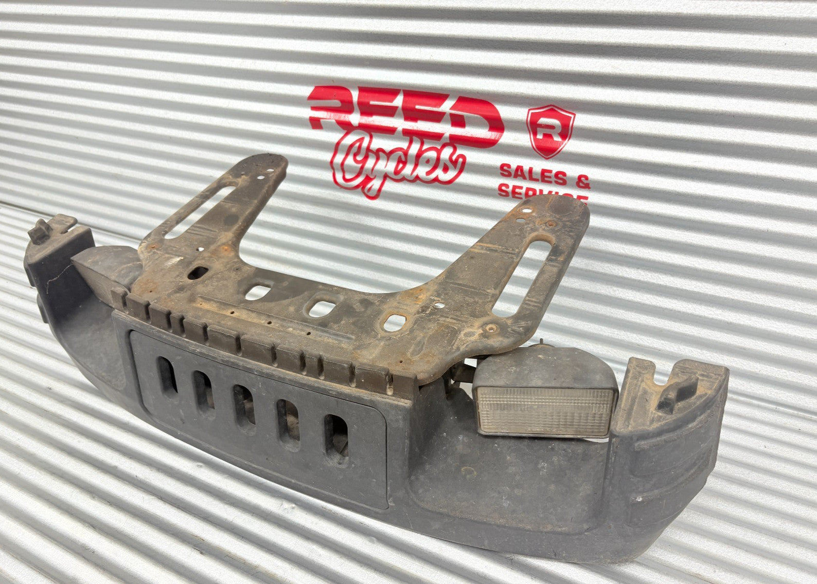 2002 Polaris Sportsman 700 Front Bumper Assembly w/ Headlight OEM 5434001-070