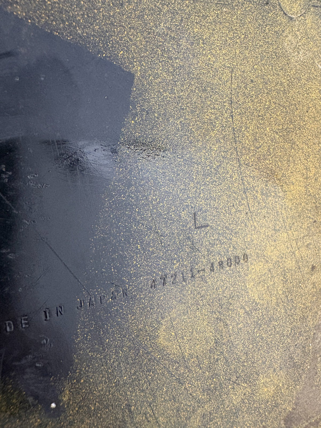 Suzuki 1978 TS100 Left Side Cover OEM 47211-48000-05M