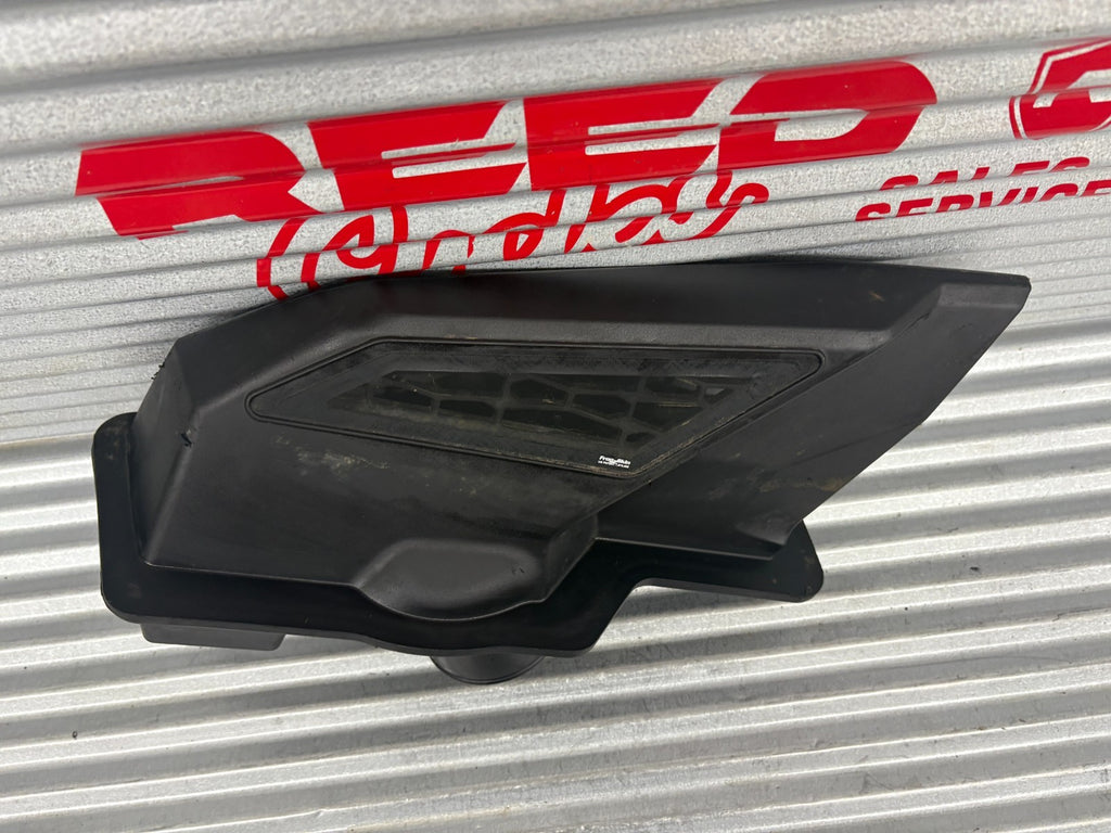 2023 Polaris RZR PRO XP Right Frogz Skin Intake Bezel OEM 2637233
