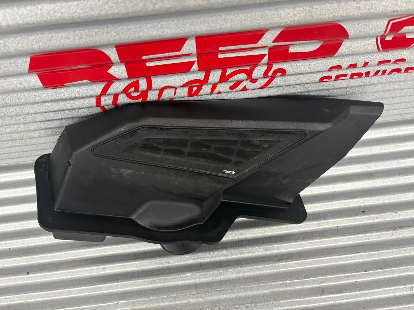 2023 Polaris RZR PRO XP Right Frogz Skin Intake Bezel OEM 2637233