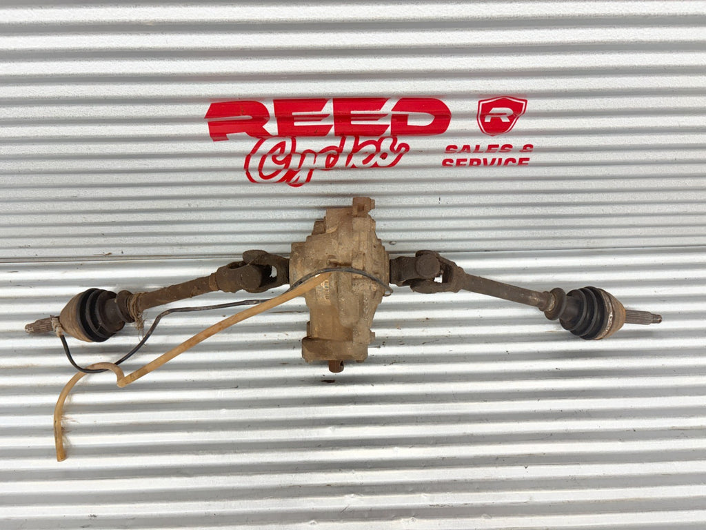 2002 Polaris Sportsman 700 Front Differential w/ Axles OEM 1341344