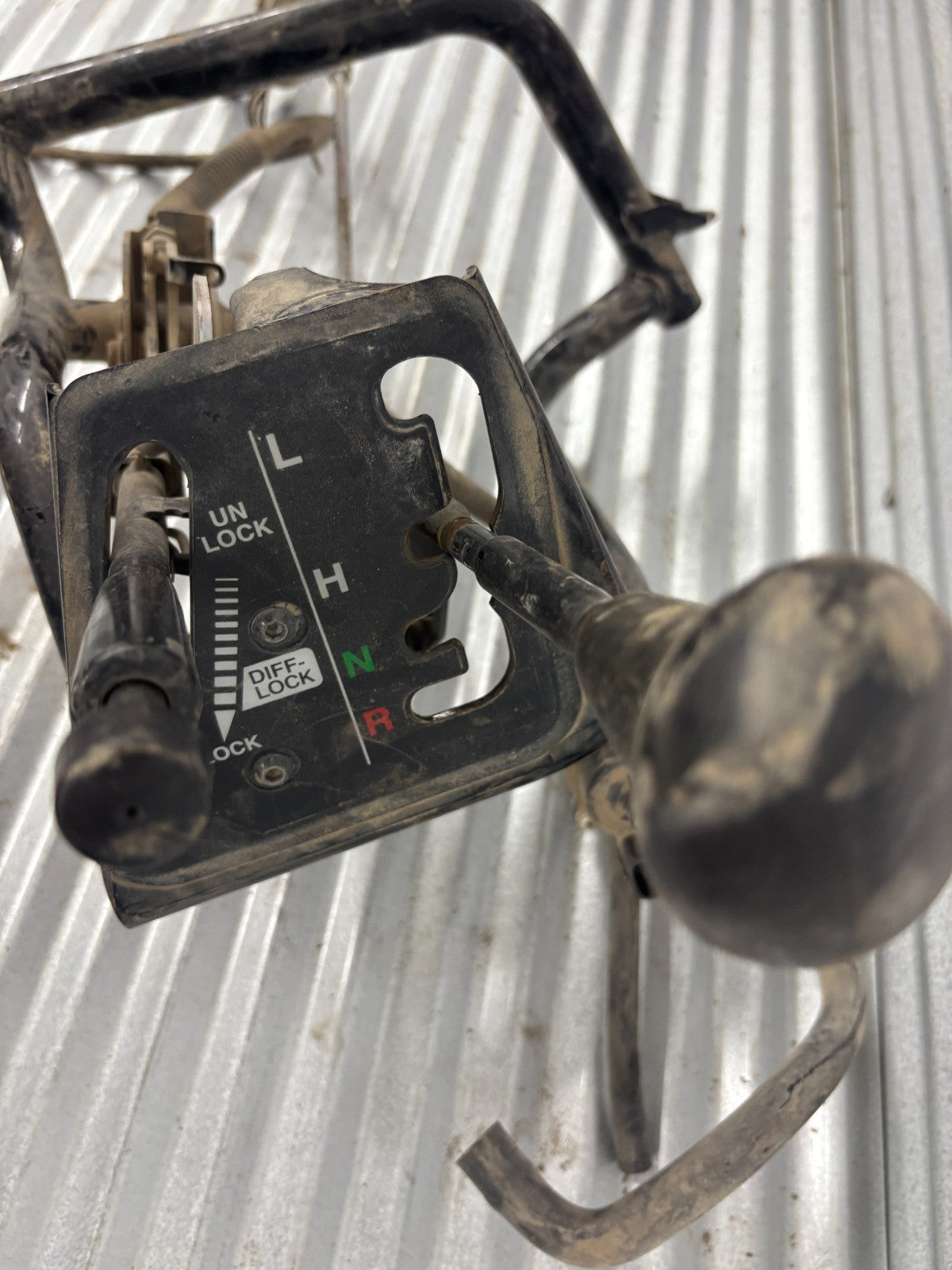 2010 Kawasaki Teryx 750 Shifter Mount OEM 31064-0193