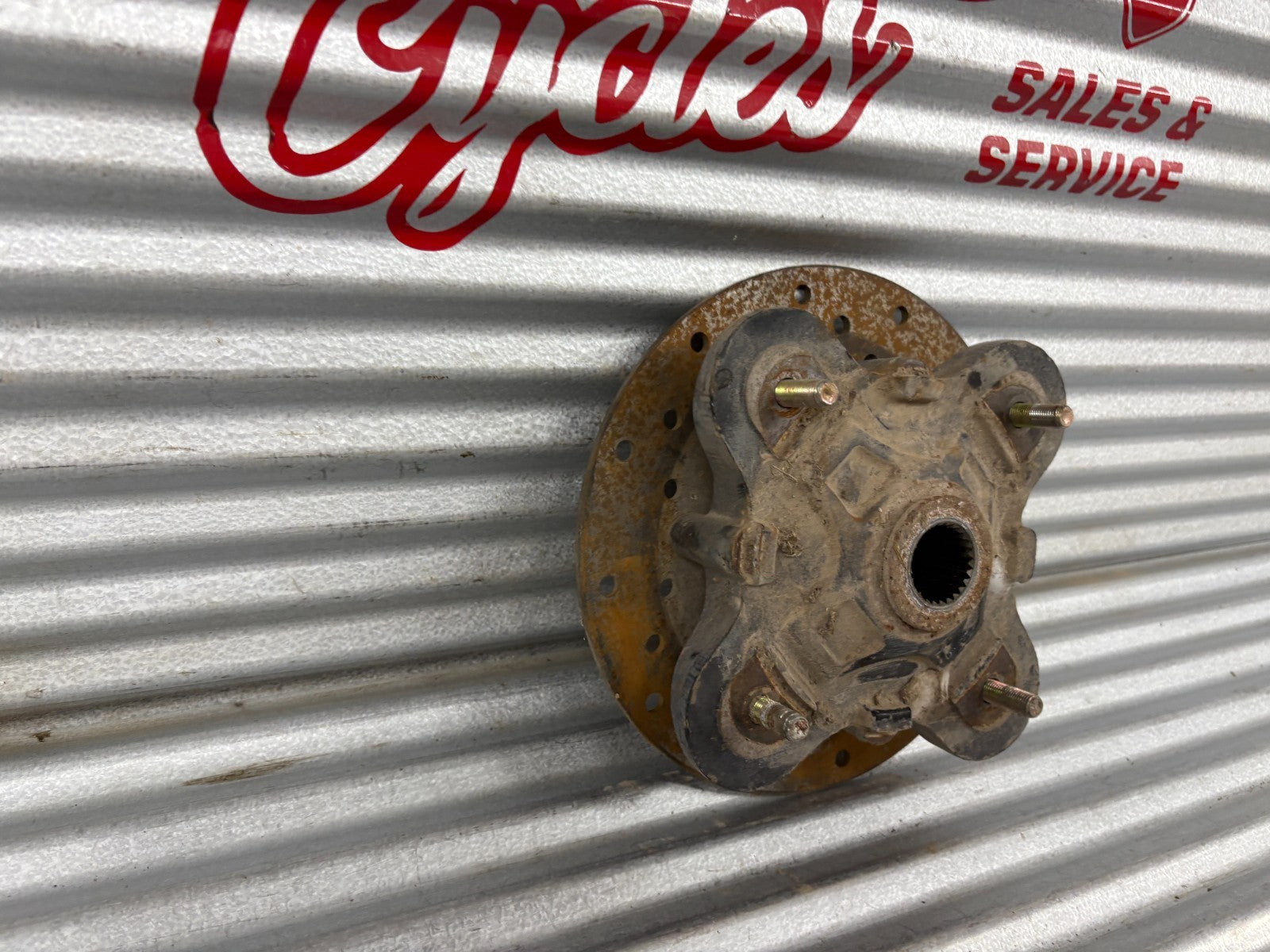 2014 Polaris Ranger 570 Crew EFI Right Rear Hub OEM 5135113-067