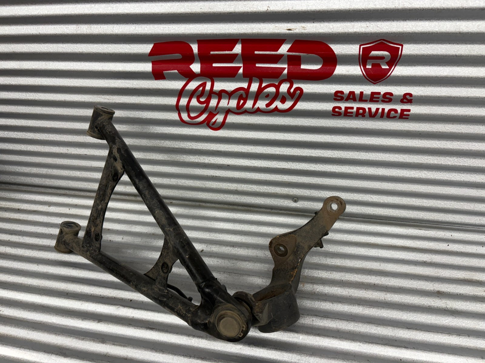 2010 Kawasaki Teryx 750 Right Front Knuckle & Upper A-Arm OEM 39186-0097