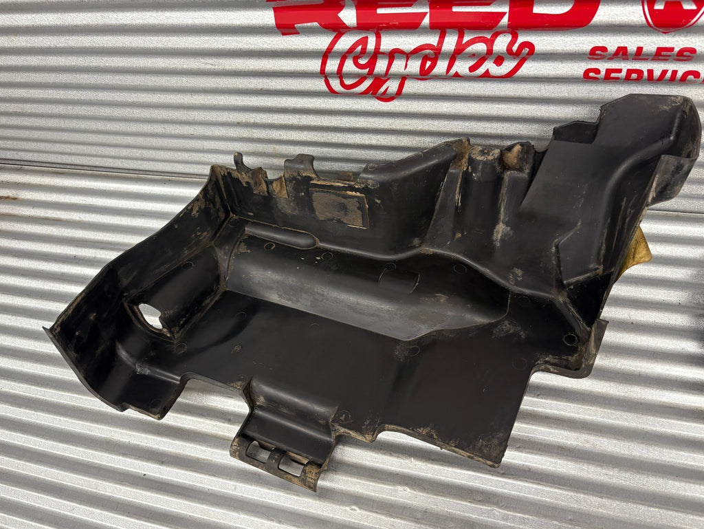 2013 Suzuki KingQuad 750 AXi Rear Left Inner Tank Fender OEM 44392-31G00