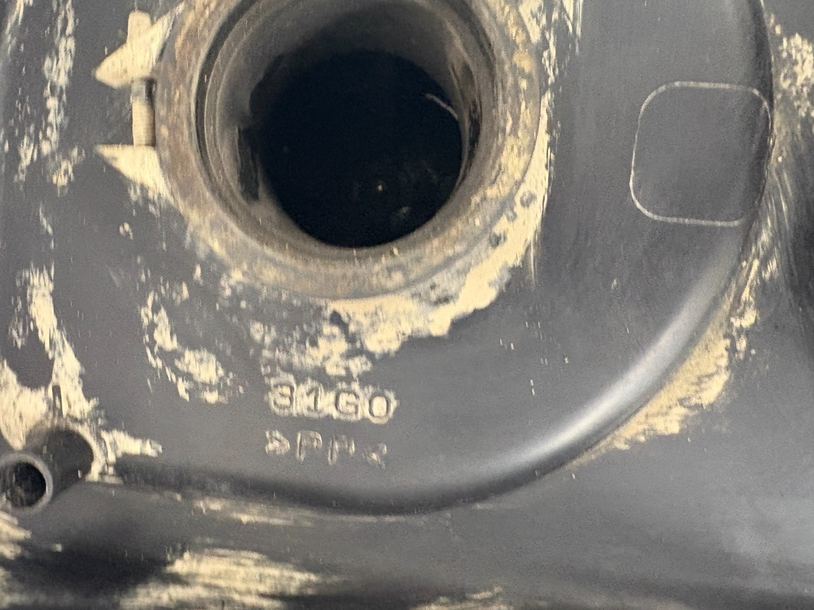 2013 Suzuki KingQuad 750 AXi Air Filter Box OEM 13700-31G31