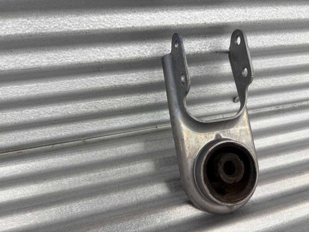 OEM Ford Super Duty F-250 2017-2024 Rear Exhaust Hanger Bracket HC3Z-5260-H