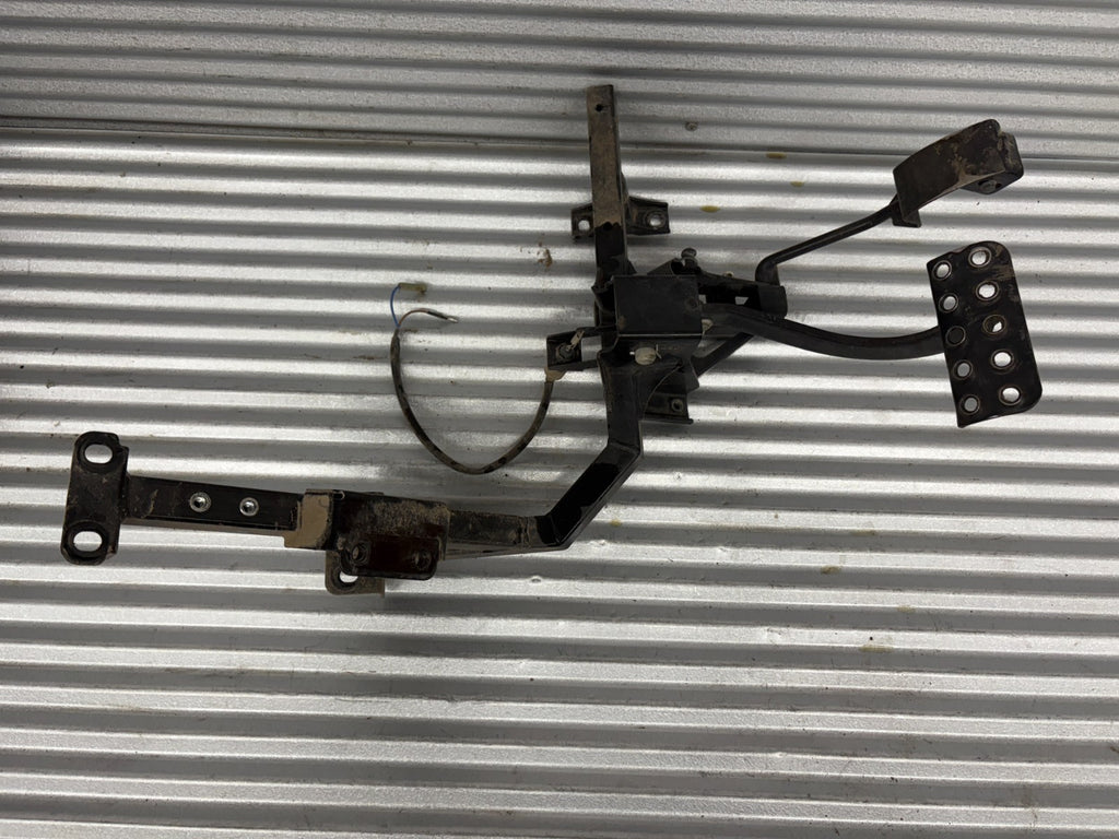 2010 Kawasaki Teryx 750 4x4 Brake & Gas Pedal Levers OEM 43001-0103