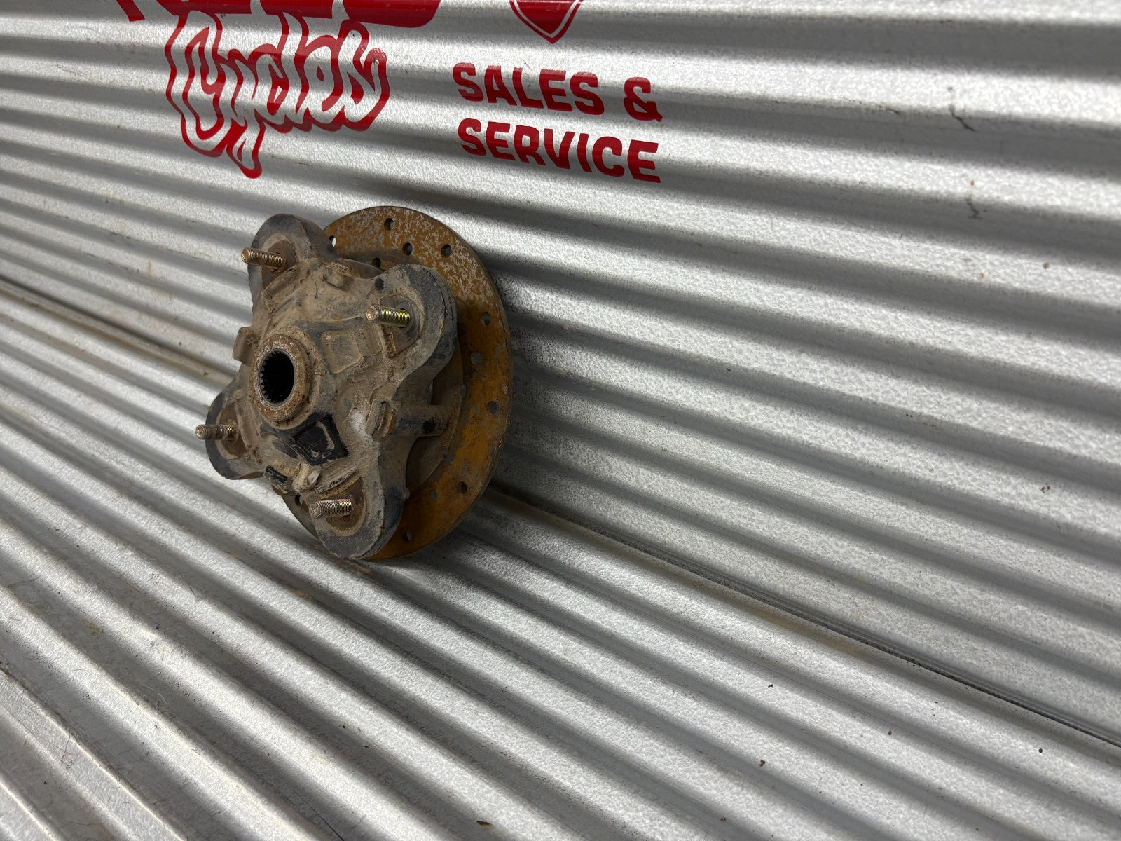 2014 Polaris Ranger 570 Crew EFI Right Rear Hub OEM 5135113-067