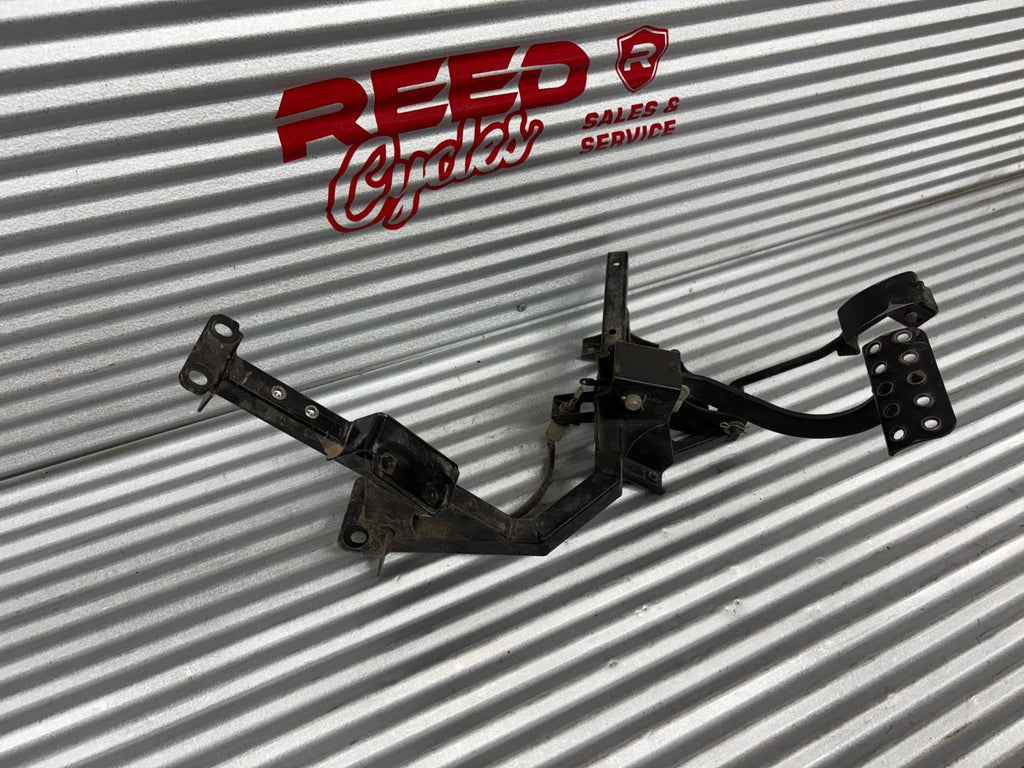 2010 Kawasaki Teryx 750 4x4 Brake & Gas Pedal Levers OEM 43001-0103