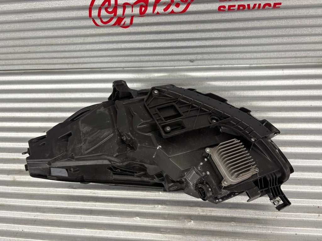 2021-2023 Tesla Model 3/Y Matrix LED Headlight Headlamp Right Passenger Side