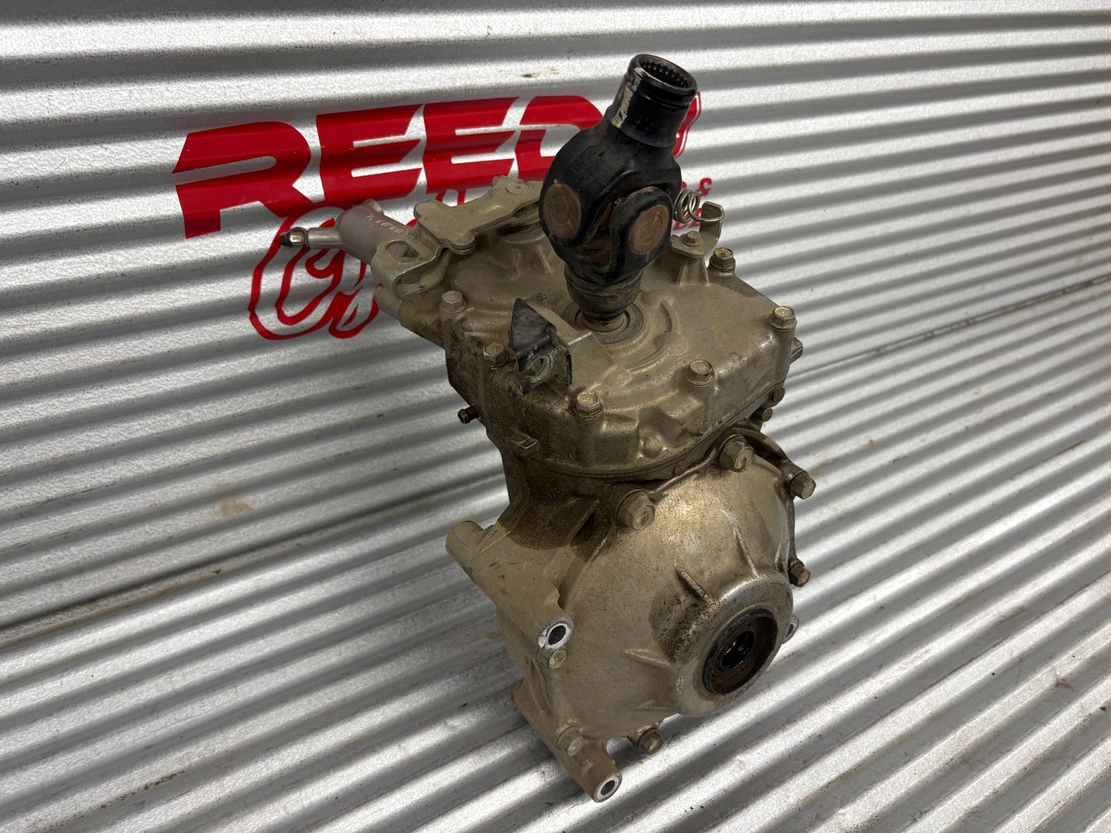 2010 Kawasaki Teryx 750 Rear Differential Gearcase OEM 14057-0003 14057-0006