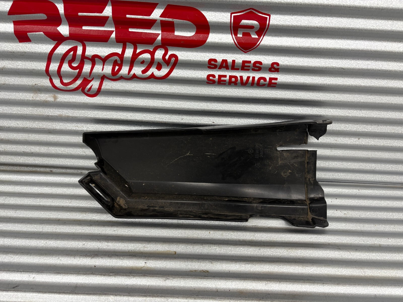 2014 Polaris Ranger Brutus Diesel Rear Upper RH Fender 5439107-070