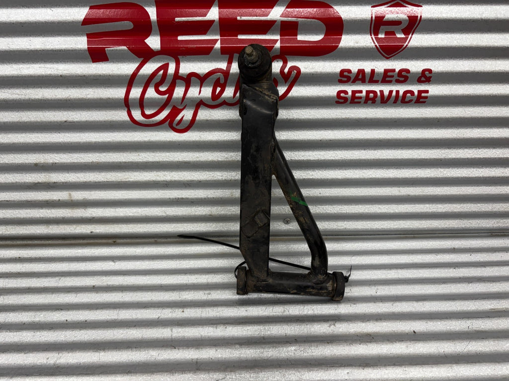 2013 Suzuki KingQuad 750 AXi Front Right Upper A-Arm OEM 52430-31G20