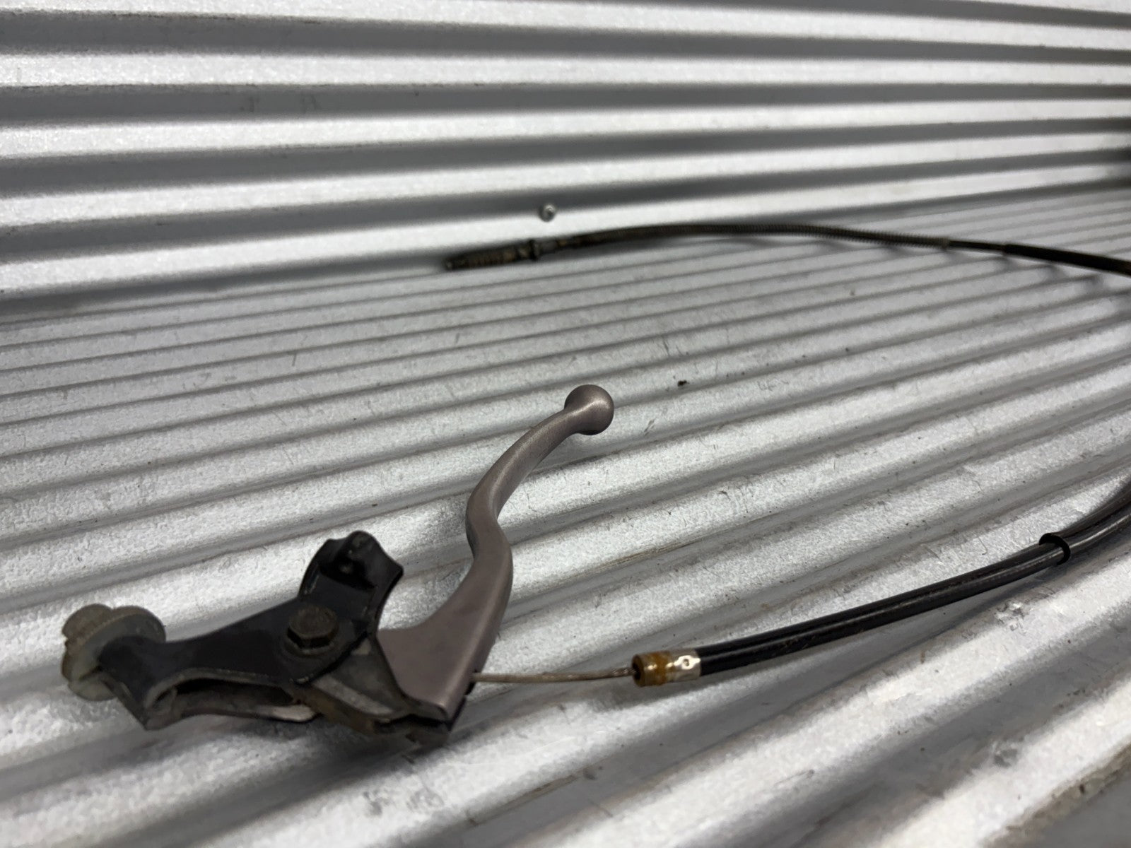 2000 Yamaha Blaster YFS200 Left Side Brake Lever OEM 1NV-83912-02-00